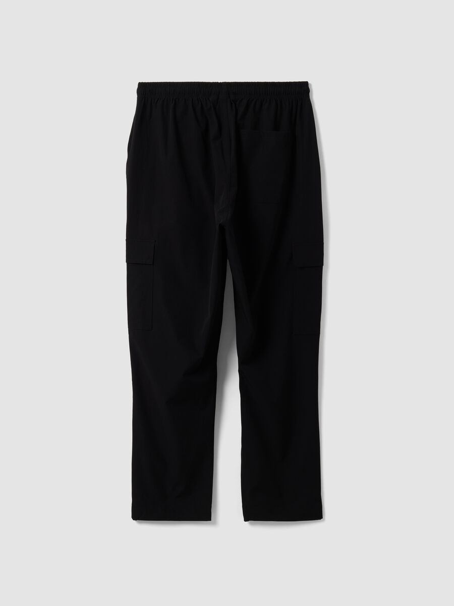 Black sporty cargo trousers with drawstring_6