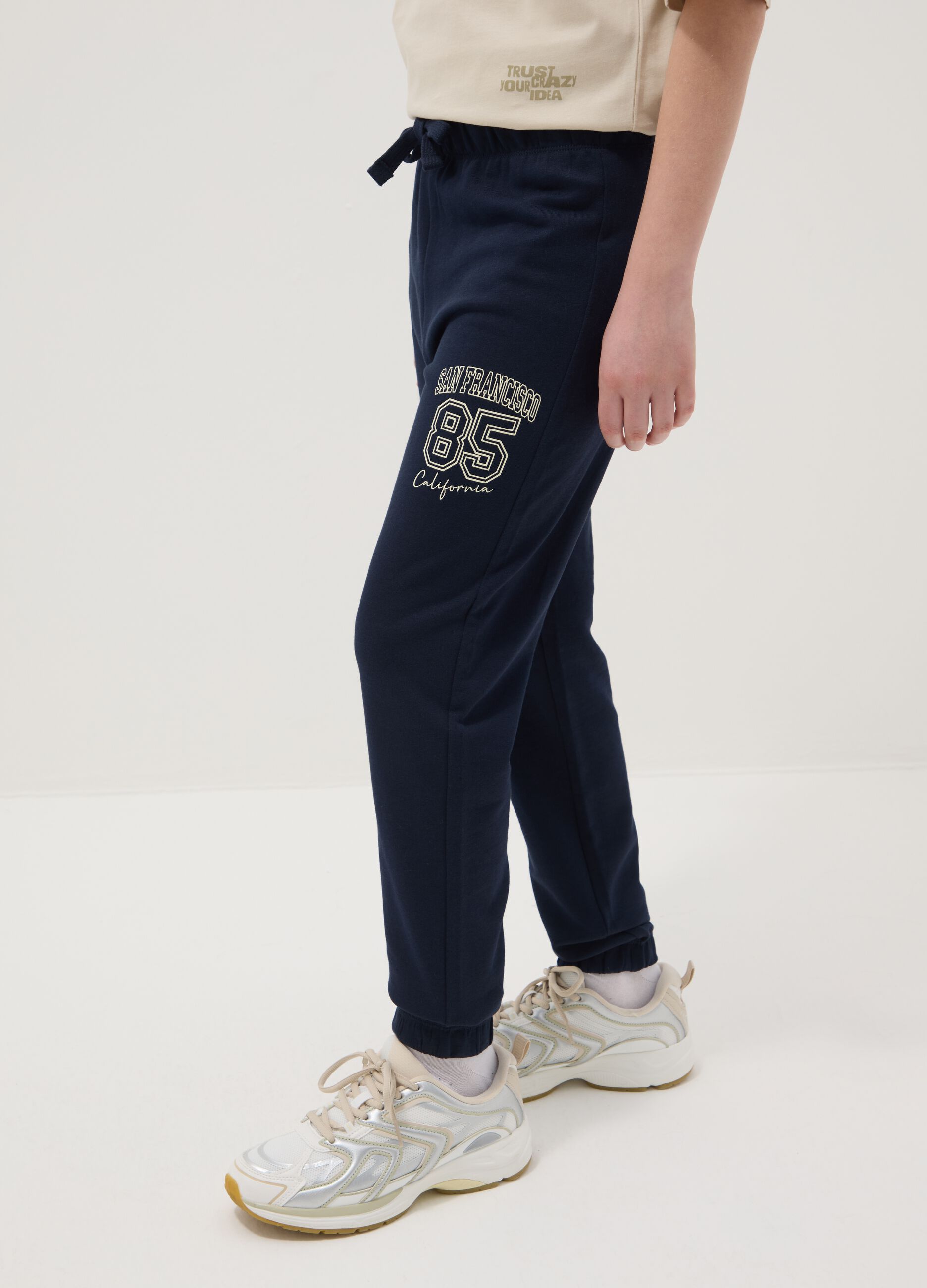 Boys&rsquo; blue cotton-viscose jogger trousers, regular fit