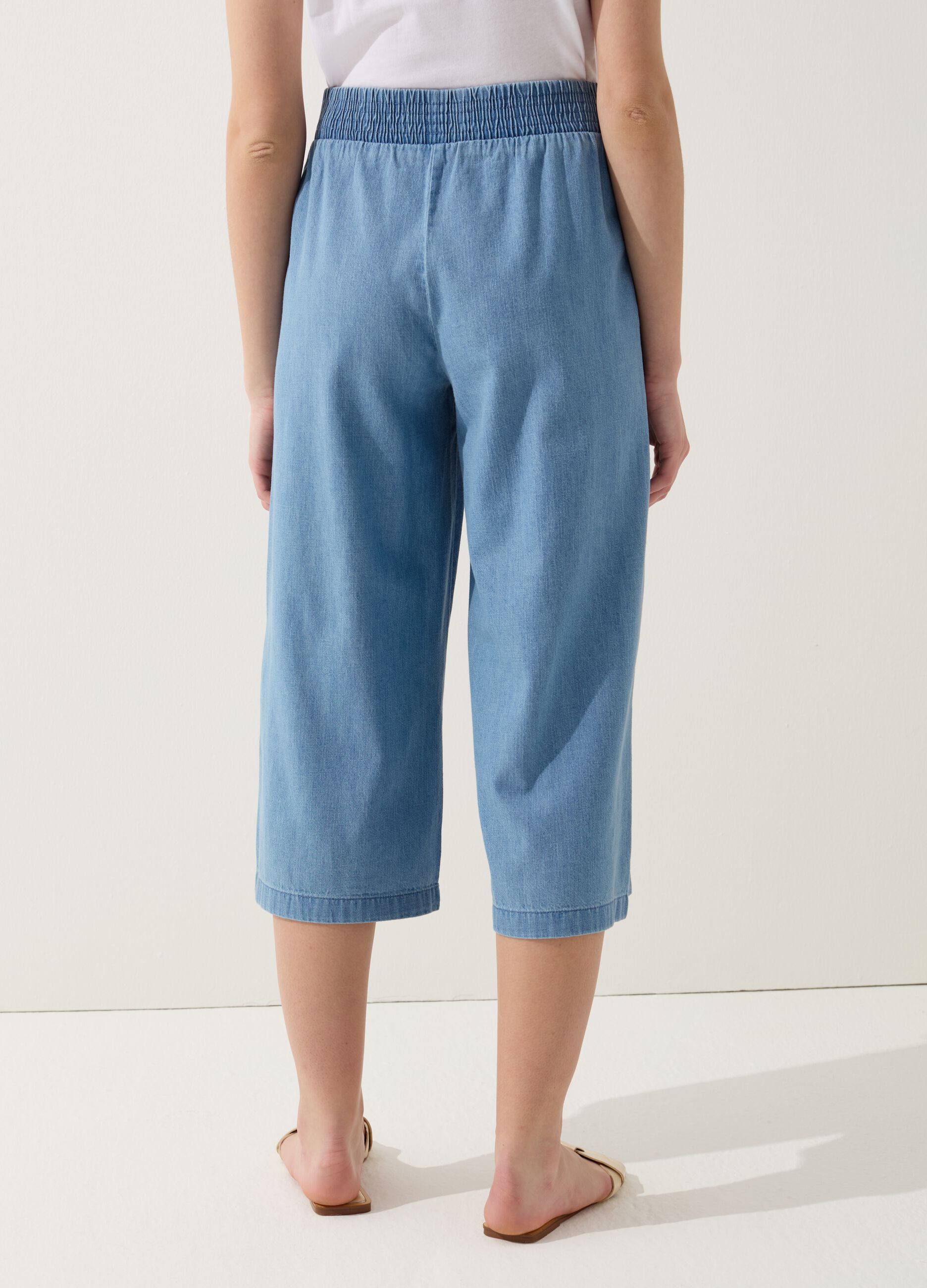 Denim-effect cropped wide-leg trousers