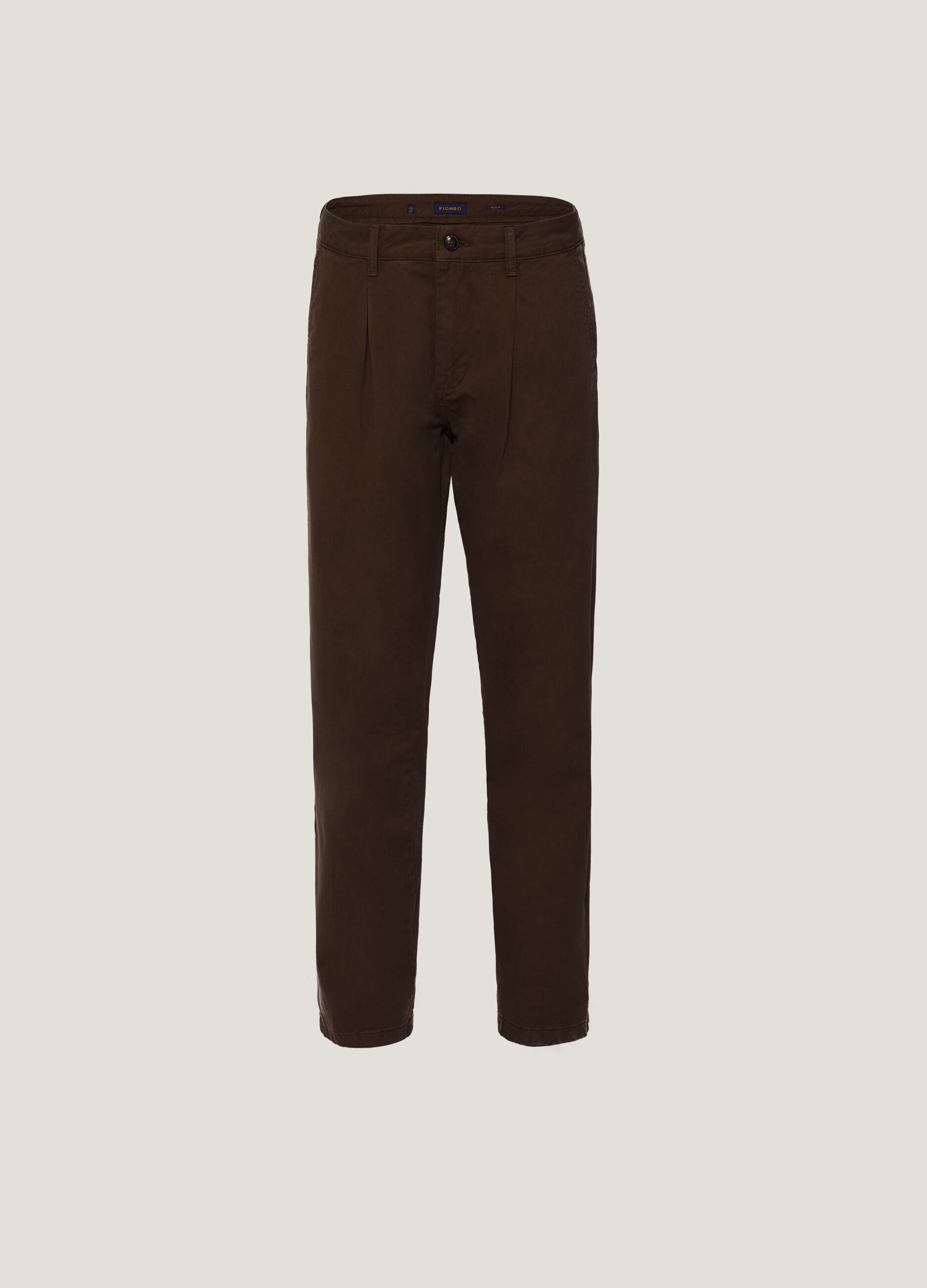 Chino trousers with darts