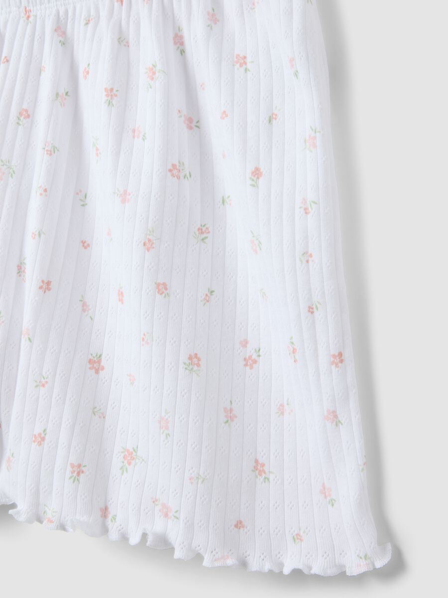 White pure cotton pyjama shorts regular fit with small floral pattern_5