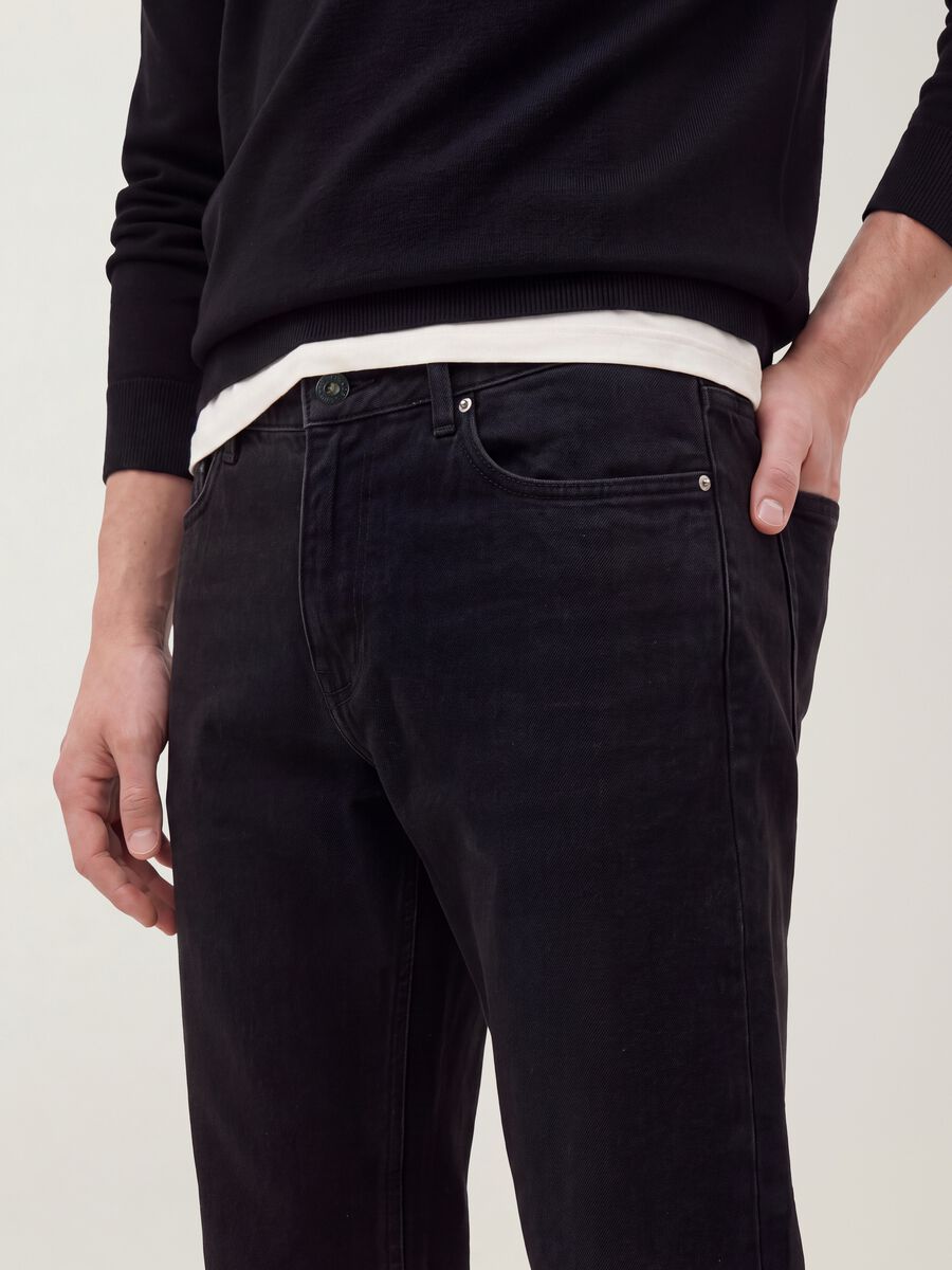 Black regular-fit jeans in a cotton, lyocell and viscose blend_4