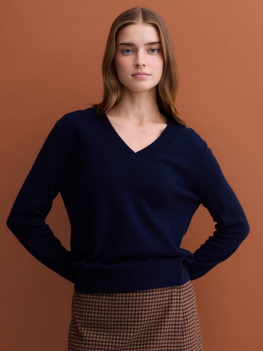 Blue pure wool jumper with deep V-neck_1