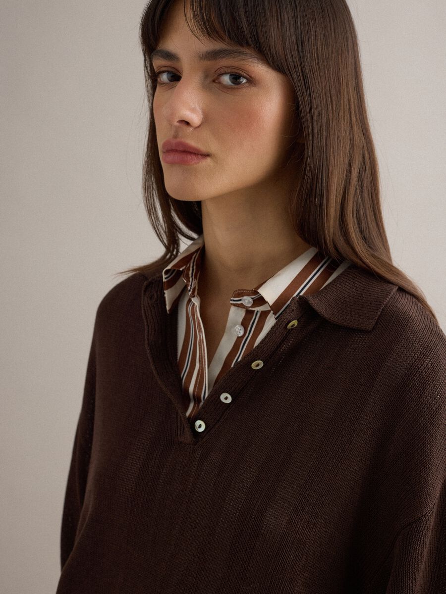 Brown regular fit polo with elbow-length sleeves_0