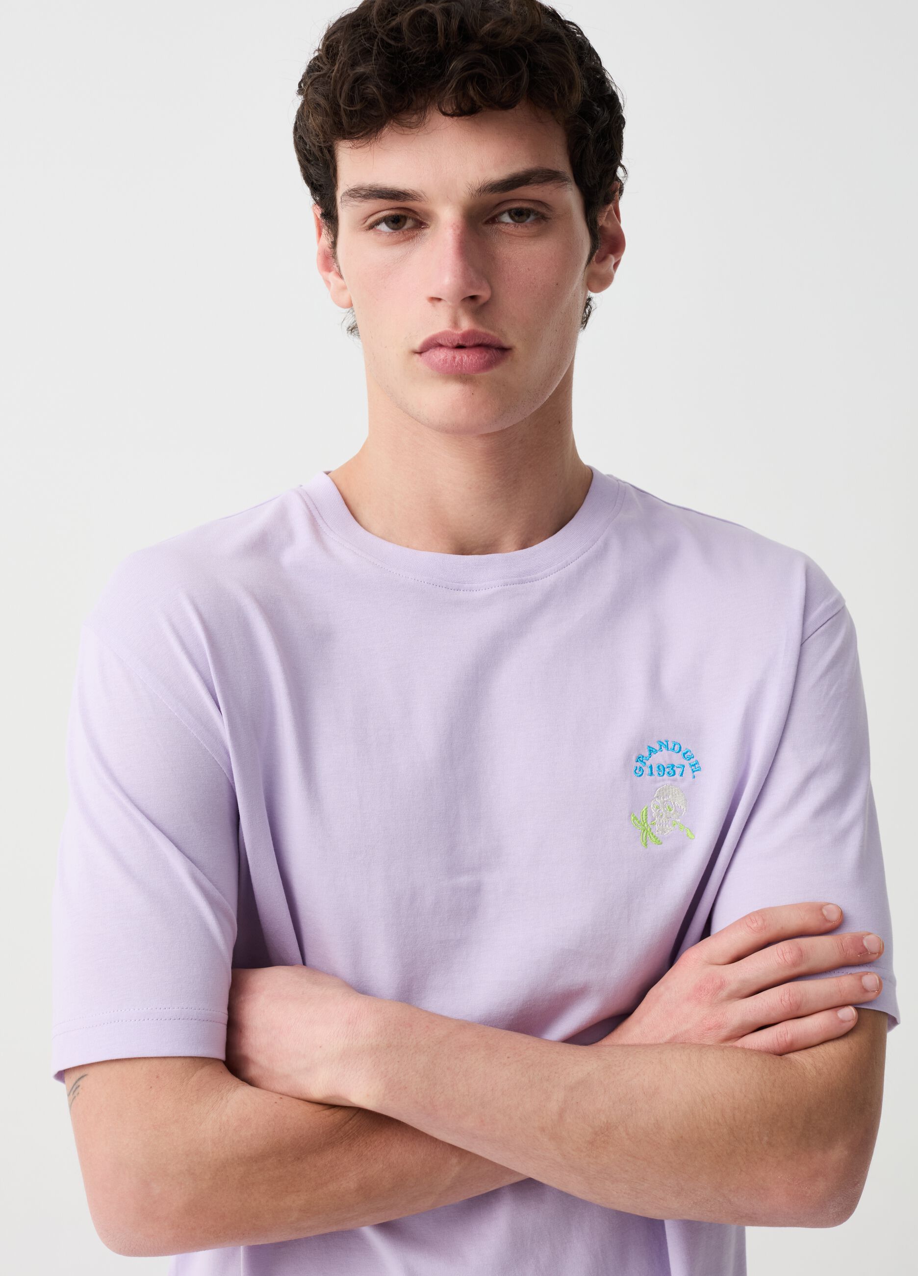 T-shirt with hibiscus and logo print