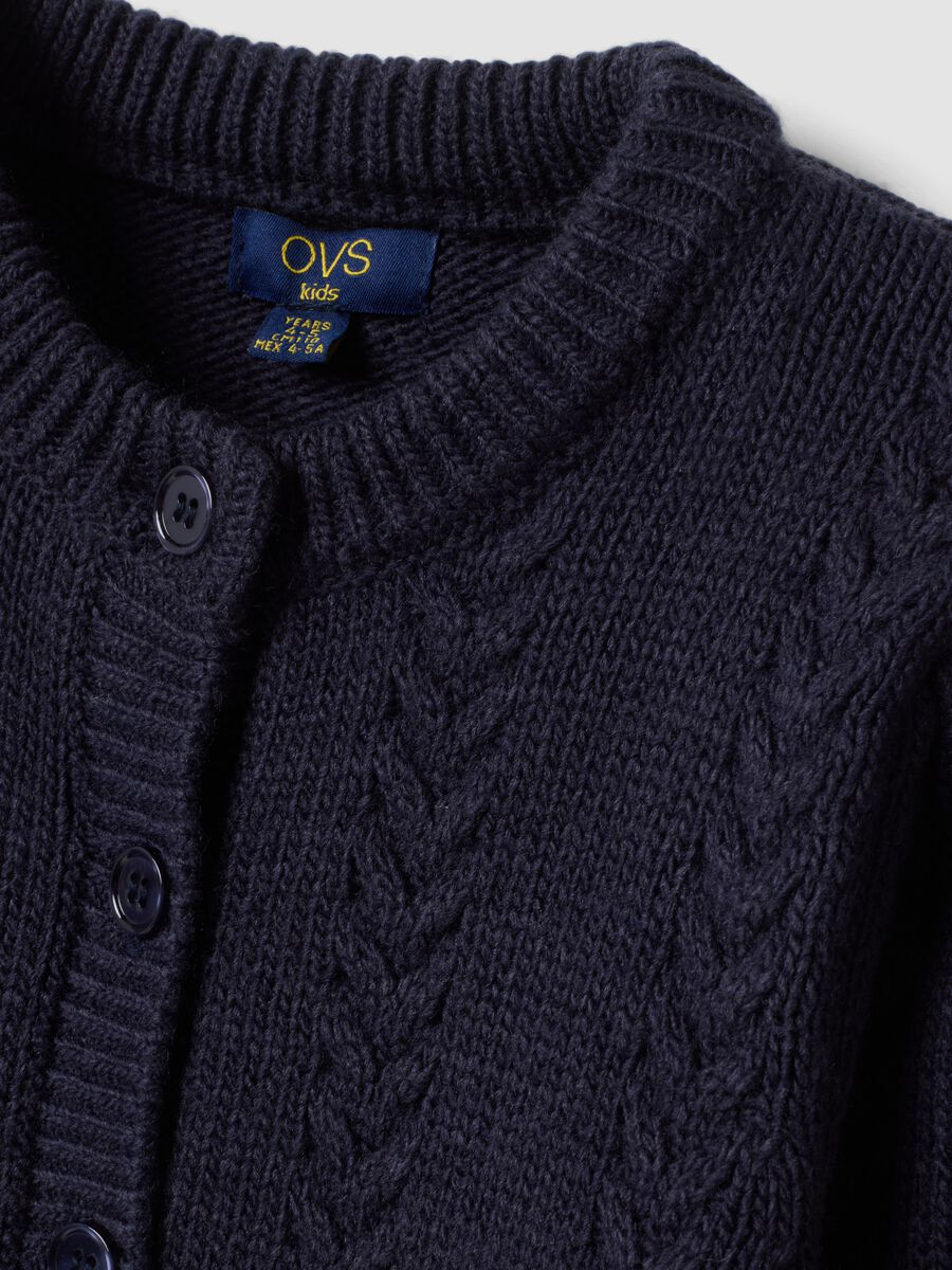 Blue cable-knit cardigan with buttons, regular fit_2