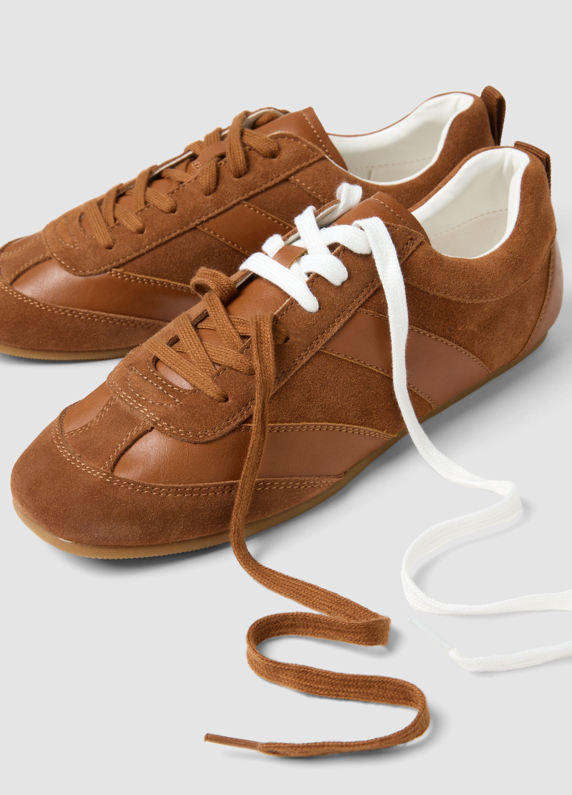 Brown genuine leather sneakers