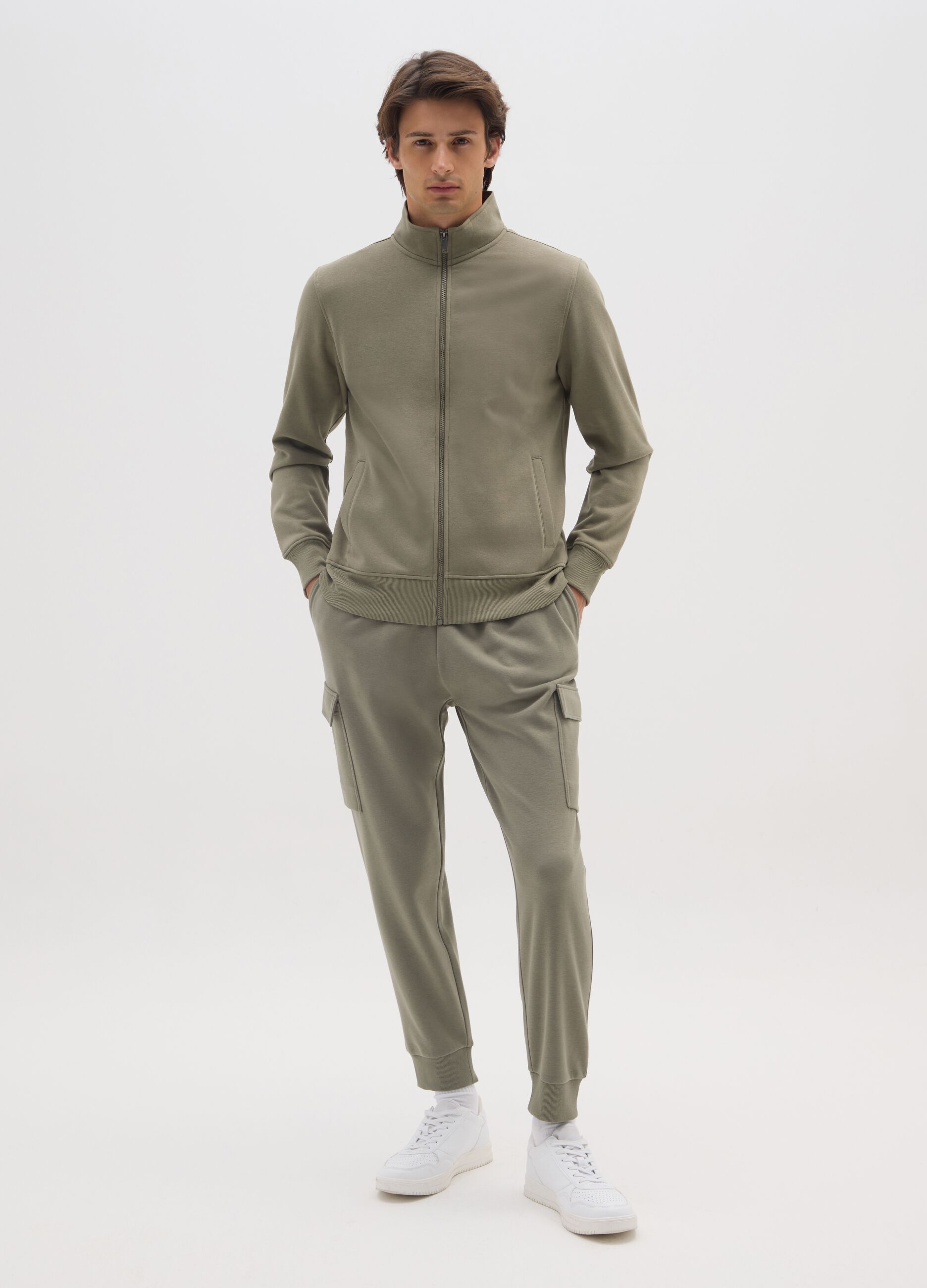 Green cotton blend cargo trousers with pockets