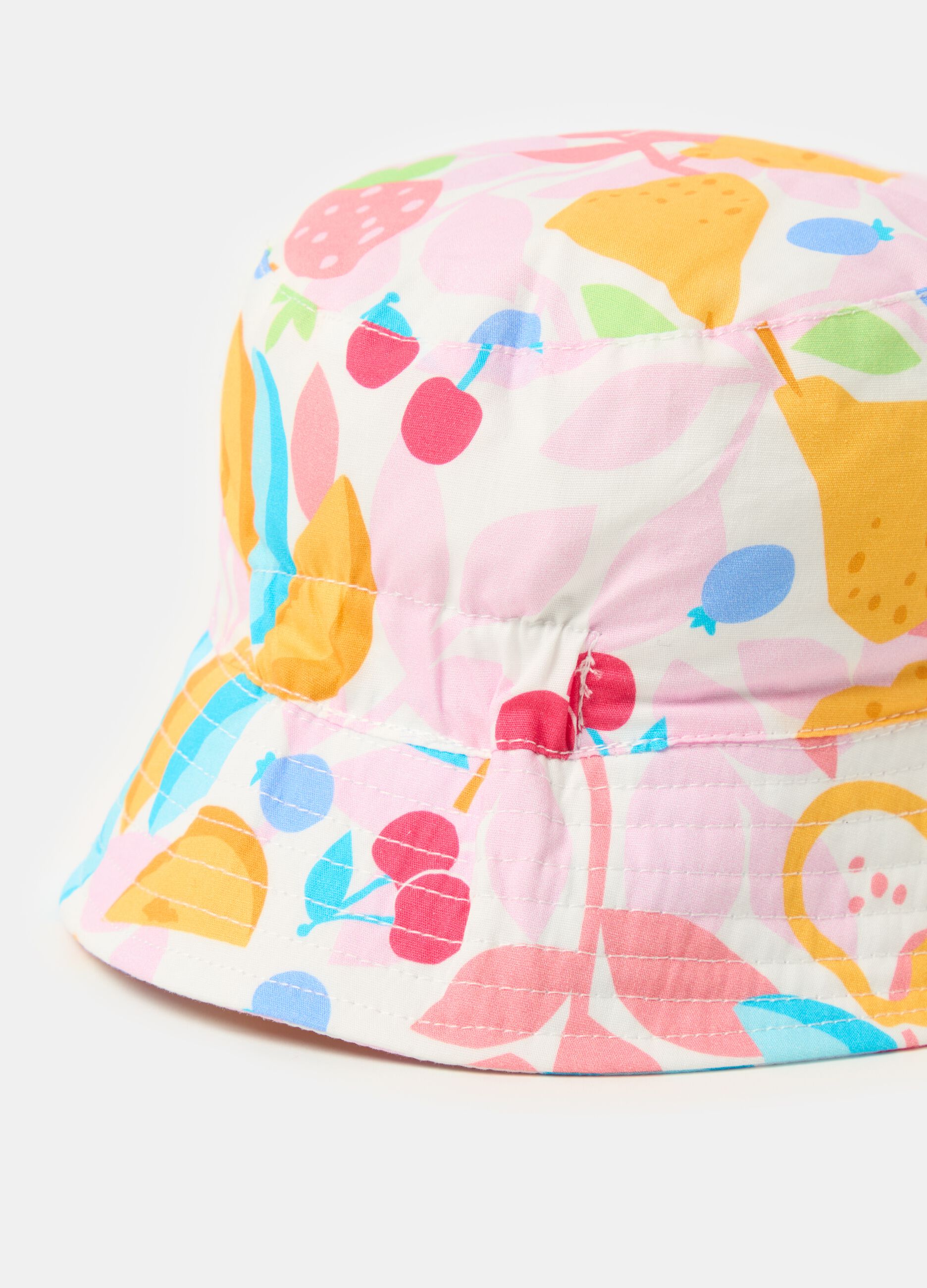 Cloche hat with print