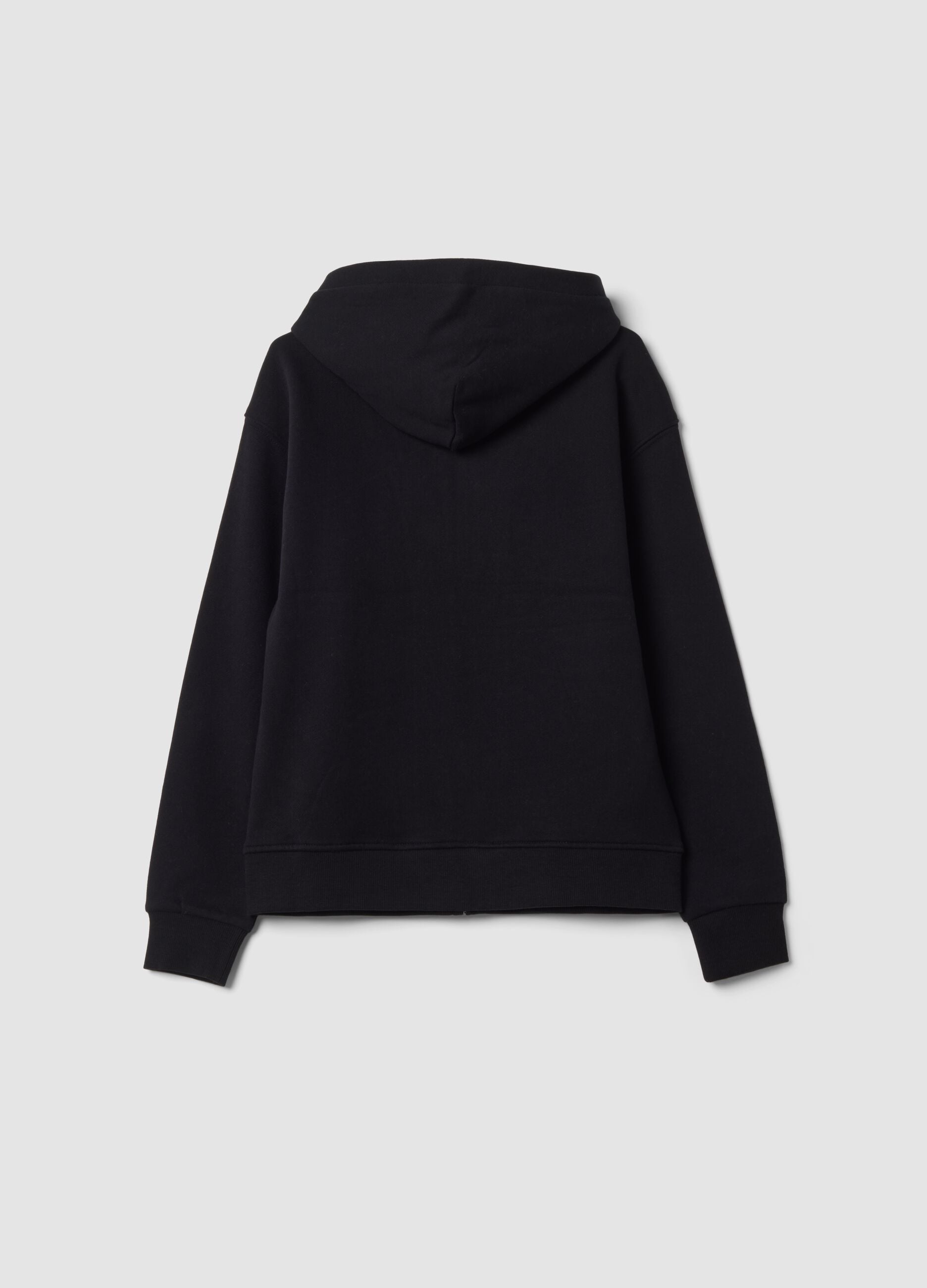 Sweatshirt preta com capuz em fleece de algod&atilde;o org&acirc;nico, relaxed fit, com fecho