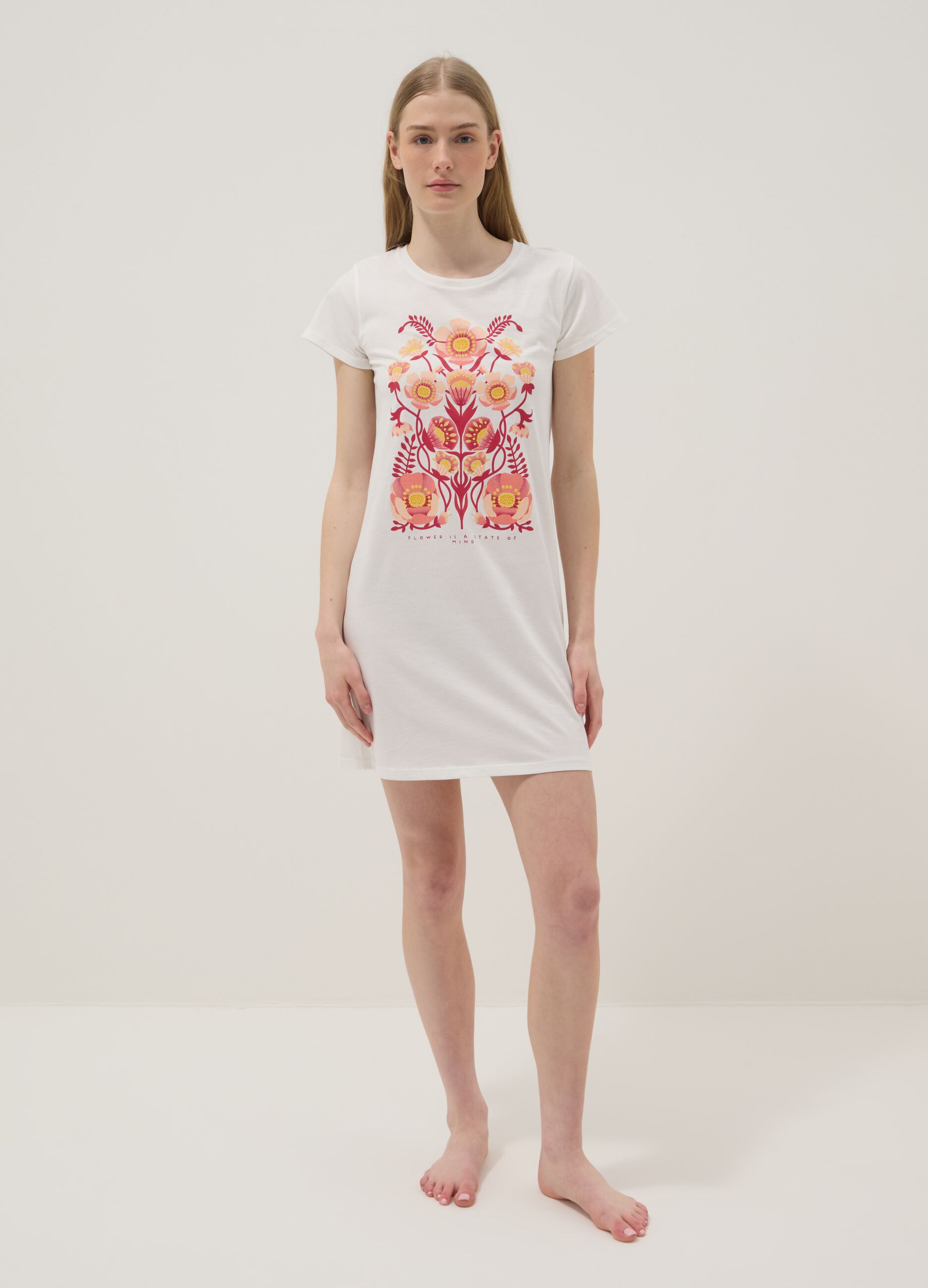 White pure cotton floral print regular fit nightdress