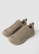 Sneakers beige basse con suola carrarmato_1