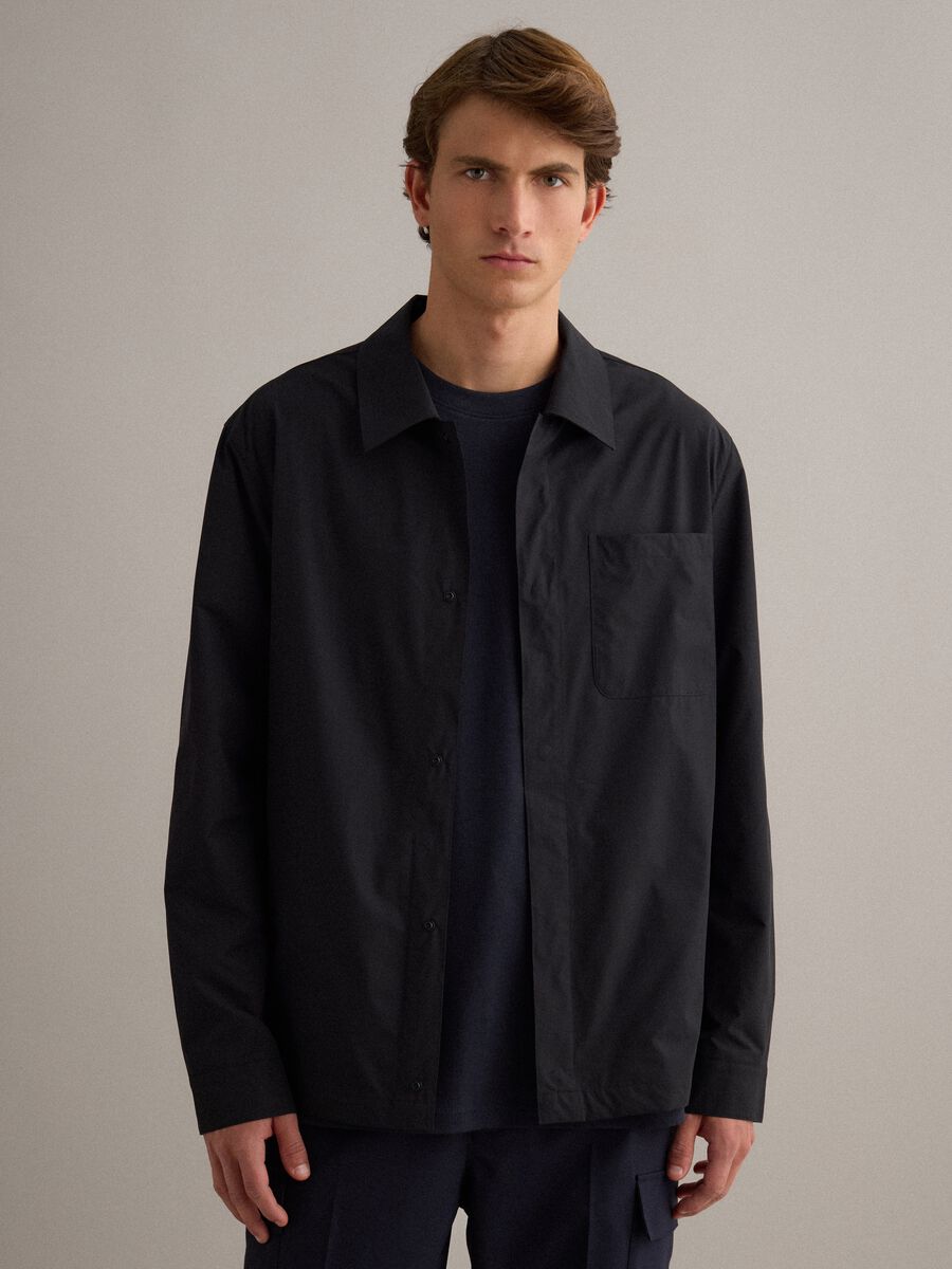 Black waterproof lightweight jacket regular fit_0
