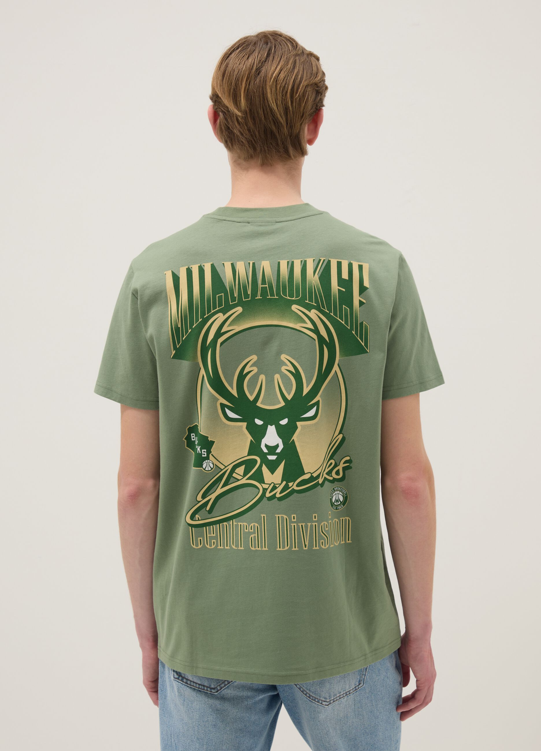 Green pure cotton regular fit T-shirt with Milwaukee Bucks print