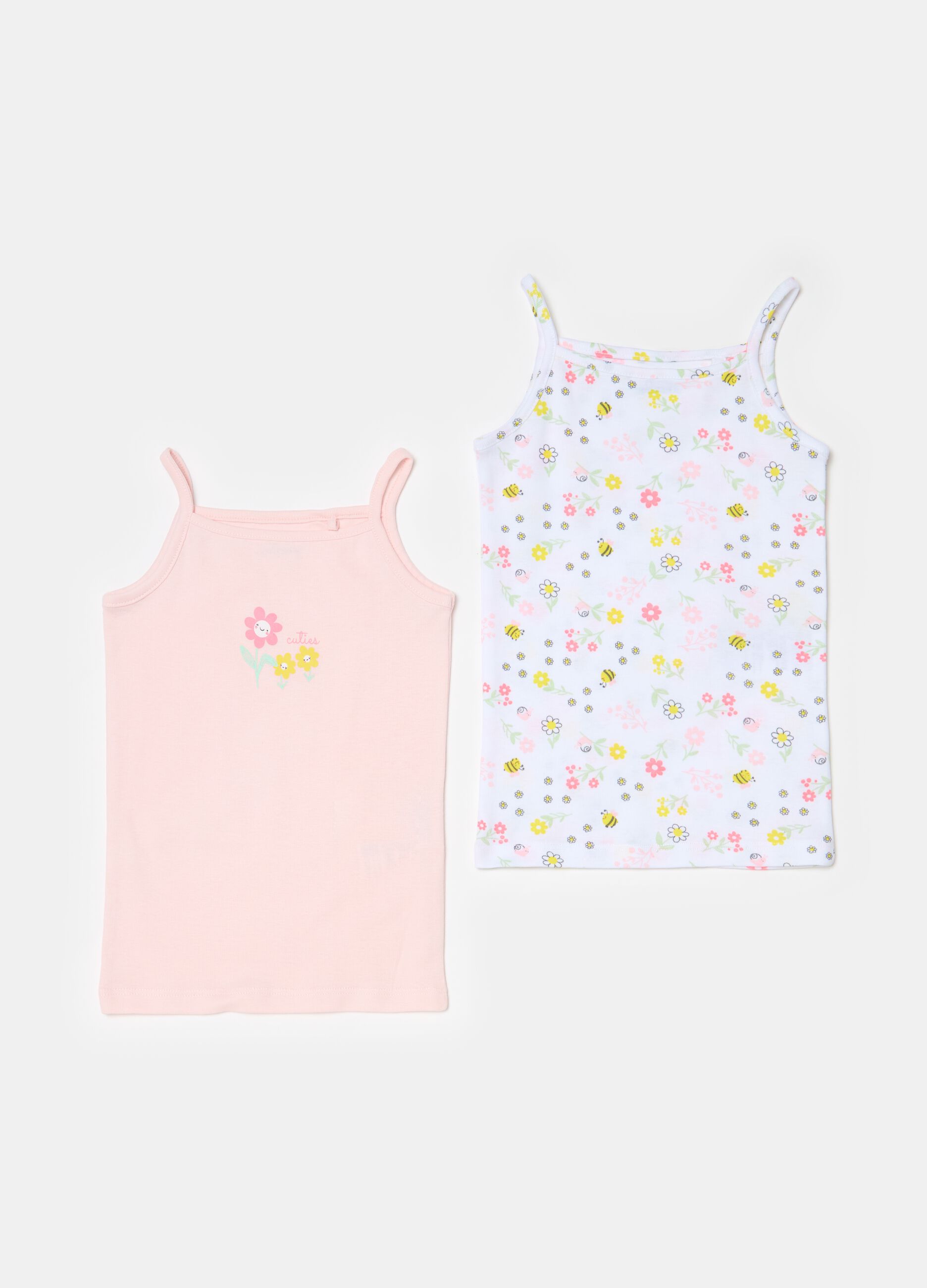 Two-pack under vests with small flowers print