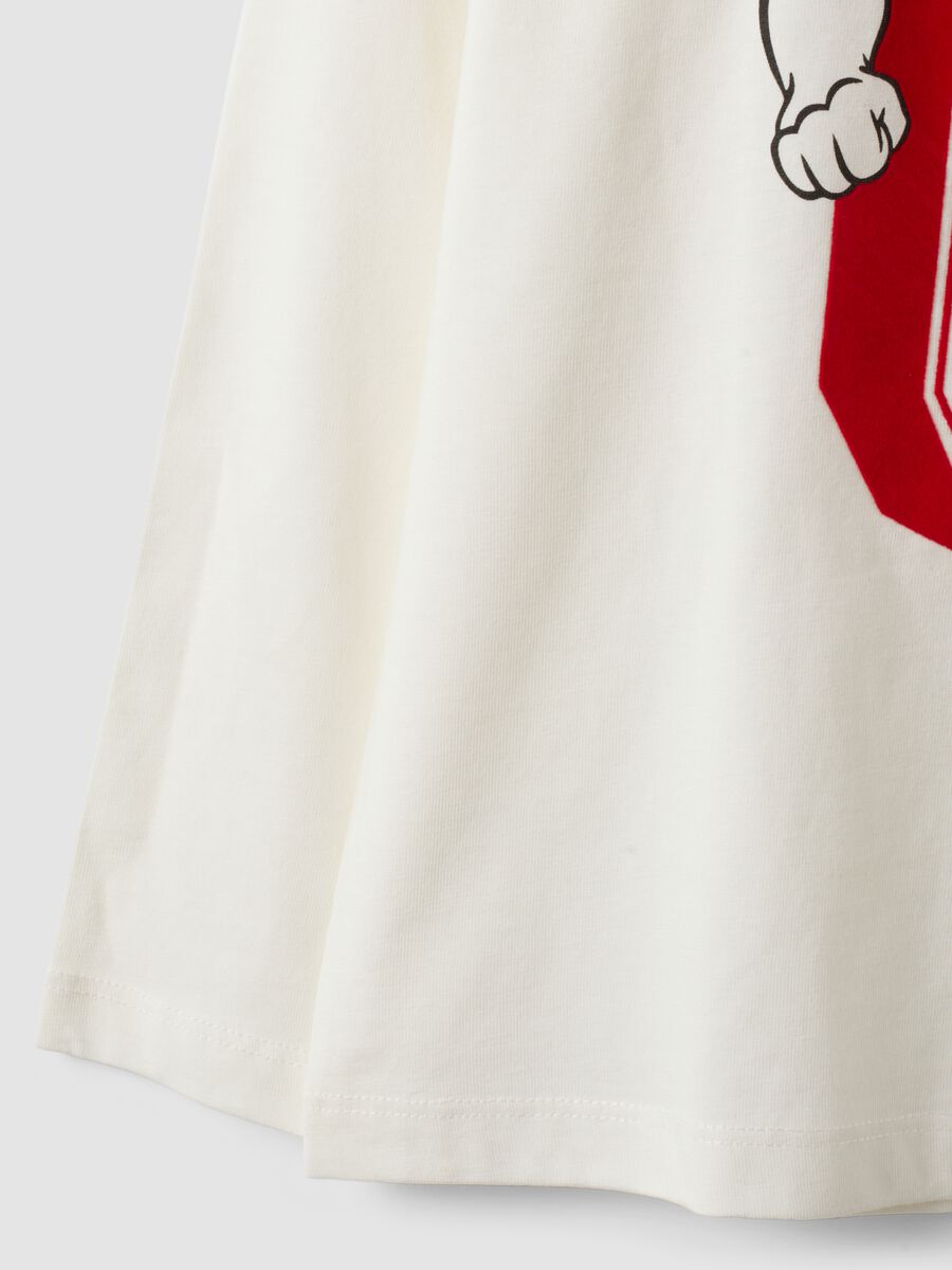 T-shirt bianca in puro cotone a girocollo con stampa orso per bambino_3