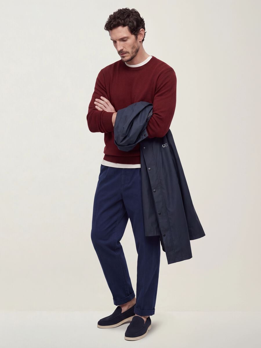 Pantaloni chino blu in puro cotone carrot fit_0