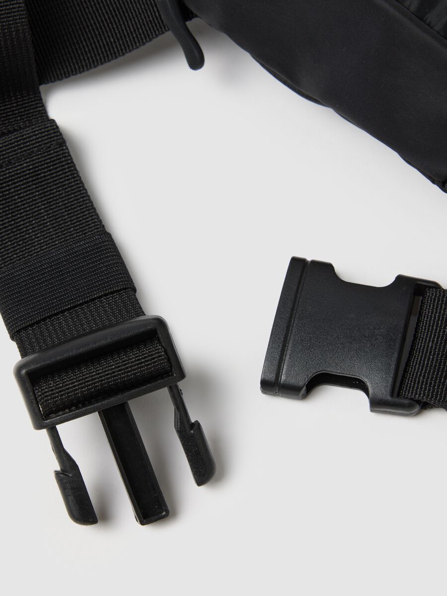 &Mu;&alpha;ύ&rho;&eta; &tau;&sigma;ά&nu;&tau;&alpha; ώ&mu;&omicron;&upsilon;_2