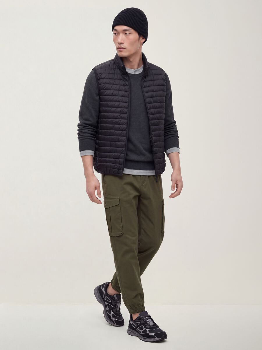 Green slim-fit stretch cotton cargo trousers_4