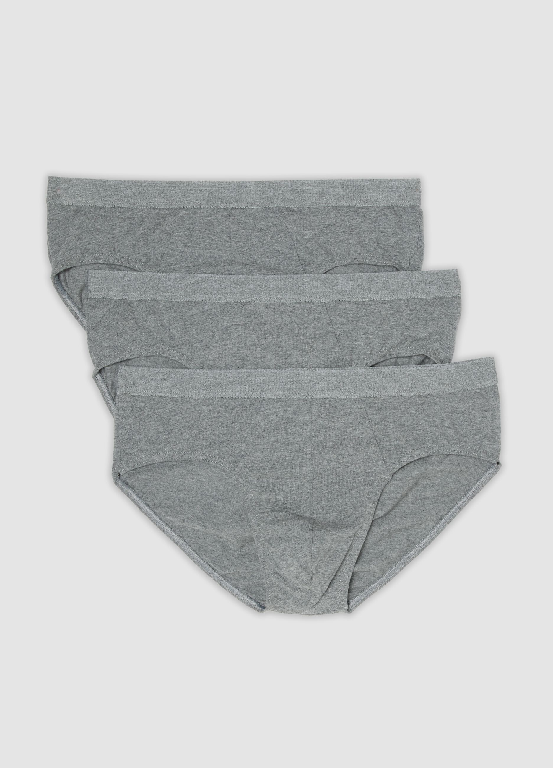 3-pack of grey organic cotton briefs