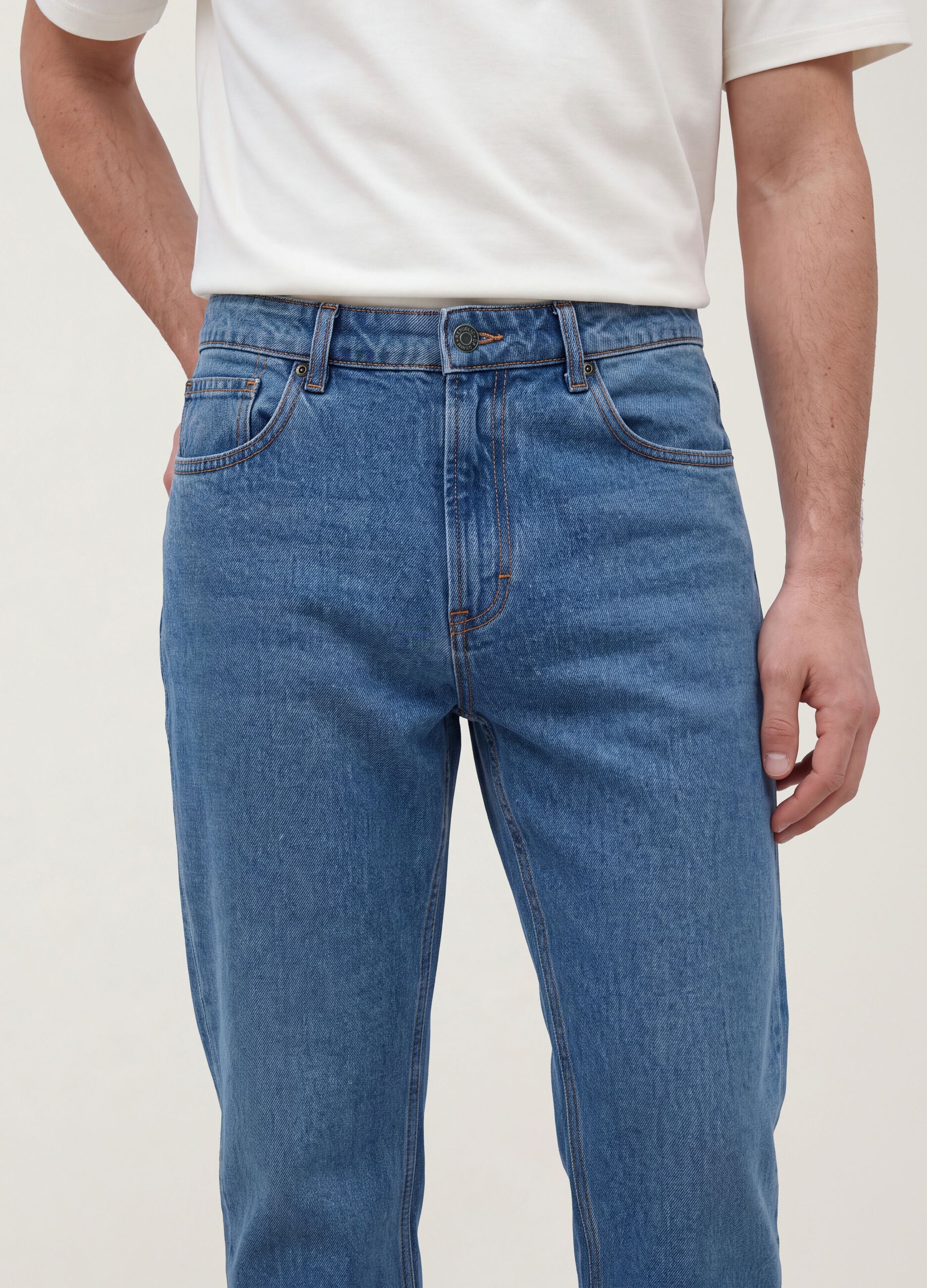 &Alpha;&nu;&omicron;&iota;&chi;&tau;ό &gamma;&alpha;&lambda;ά&zeta;&iota;&omicron; &tau;&zeta;&iota;&nu; denim &alpha;&pi;ό &mu;&epsilon;ί&gamma;&mu;&alpha; &beta;&alpha;&mu;&beta;&alpha;&kappa;&iota;&omicron;ύ &kappa;&alpha;&iota; &beta;&iota;&sigma;&kappa;ό&zeta;&eta;&sigmaf;, regular fit