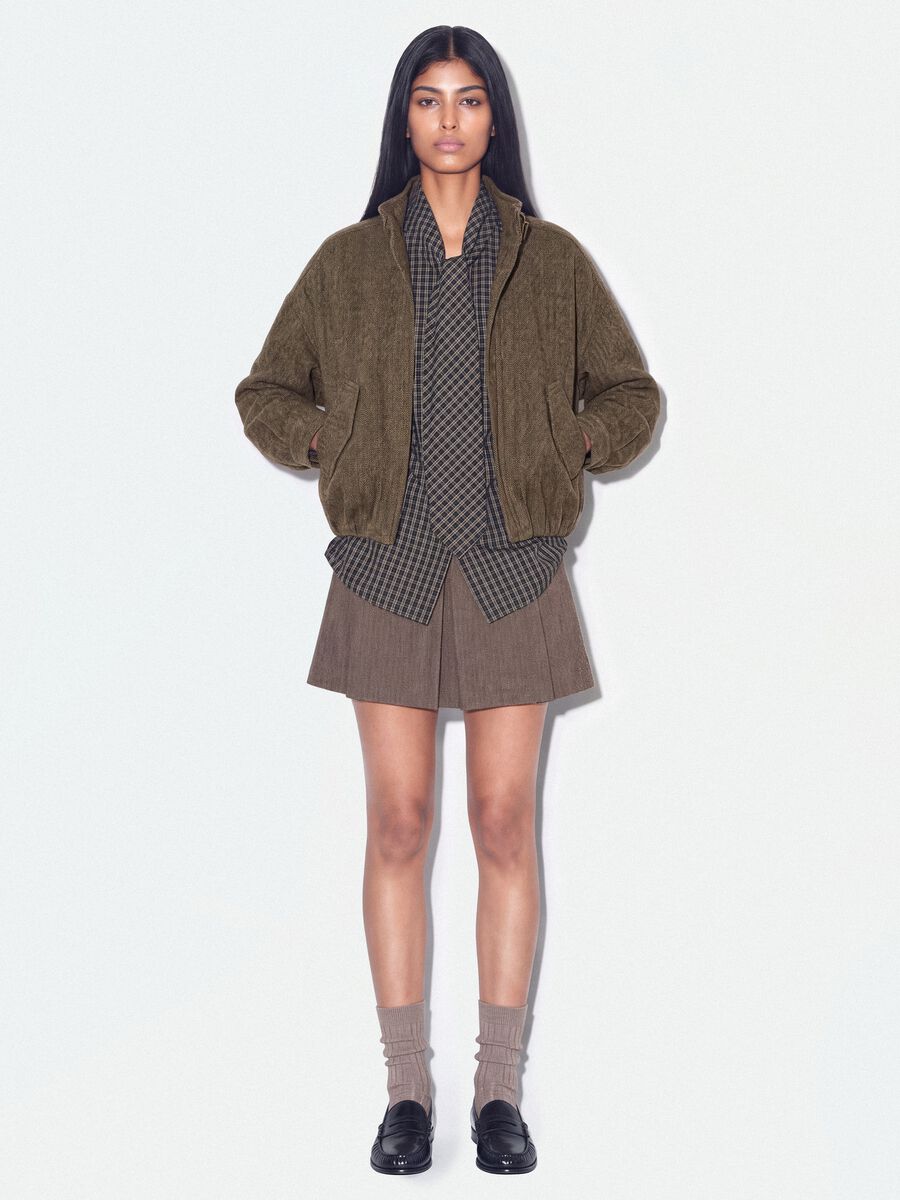&Mu;&alpha;ύ&rho;&omicron; oversized &kappa;&alpha;&rho;ό &pi;&omicron;&upsilon;&kappa;ά&mu;&iota;&sigma;&omicron; &alpha;&pi;ό &beta;&alpha;&mu;&beta;&alpha;&kappa;&epsilon;&rho;ό &mu;&epsilon;ί&gamma;&mu;&alpha; &mu;&epsilon; &phi;&iota;ό&gamma;&kappa;&omicron;_1