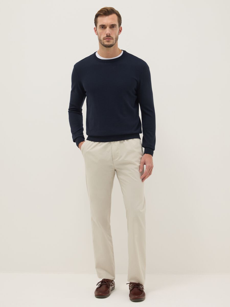Beige chino trousers in pure cotton, regular fit_0