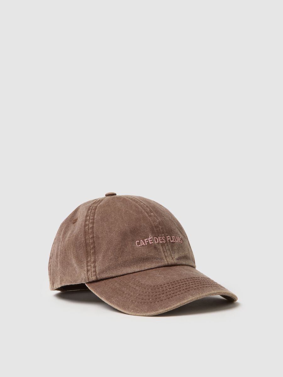 &Kappa;&alpha;&phi;έ &kappa;&alpha;&pi;έ&lambda;&omicron; &mu;&pi;έ&iota;&zeta;&mu;&pi;&omicron;&lambda; &alpha;&pi;ό &kappa;&alpha;&theta;&alpha;&rho;ό &beta;&alpha;&mu;&beta;ά&kappa;&iota; &mu;&epsilon; &kappa;έ&nu;&tau;&eta;&mu;&alpha;_0