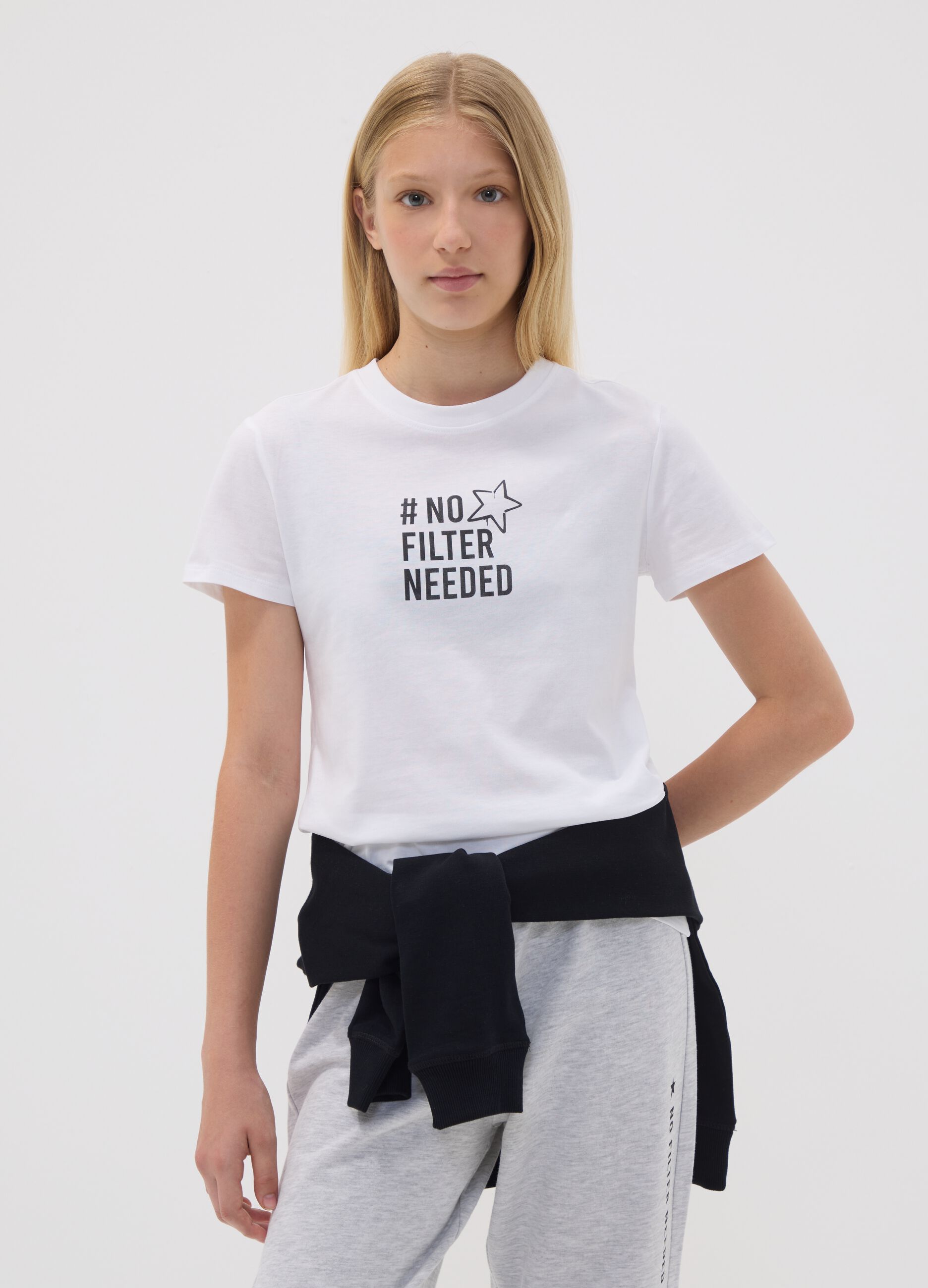 White pure organic cotton T-shirt with graphic for girls