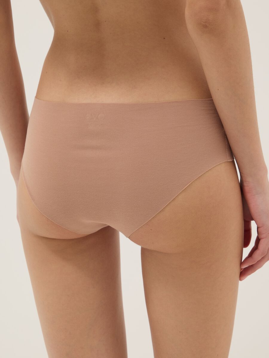 Comfortable beige regular fit stretch organic cotton briefs_3