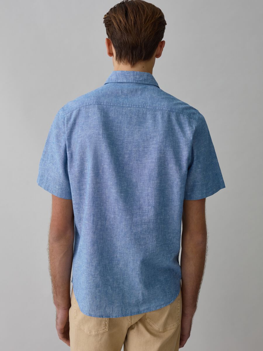 Short-sleeved shirt in chambray_2