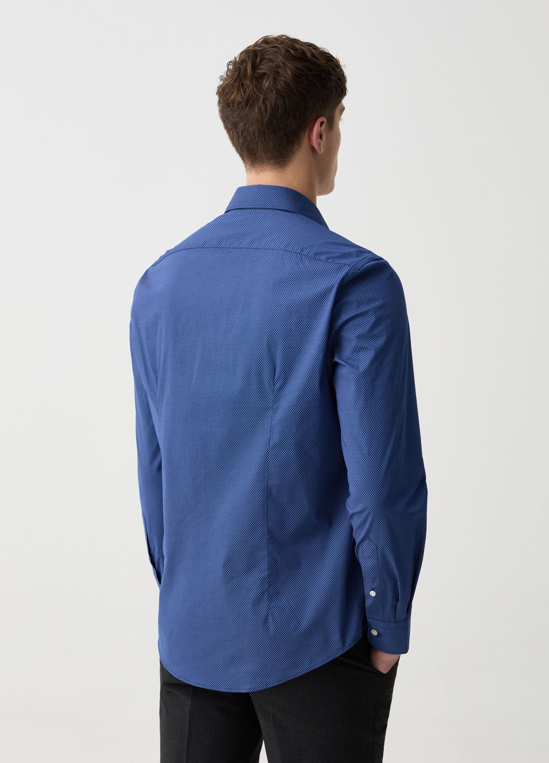 Slim-fit shirt with micro pattern