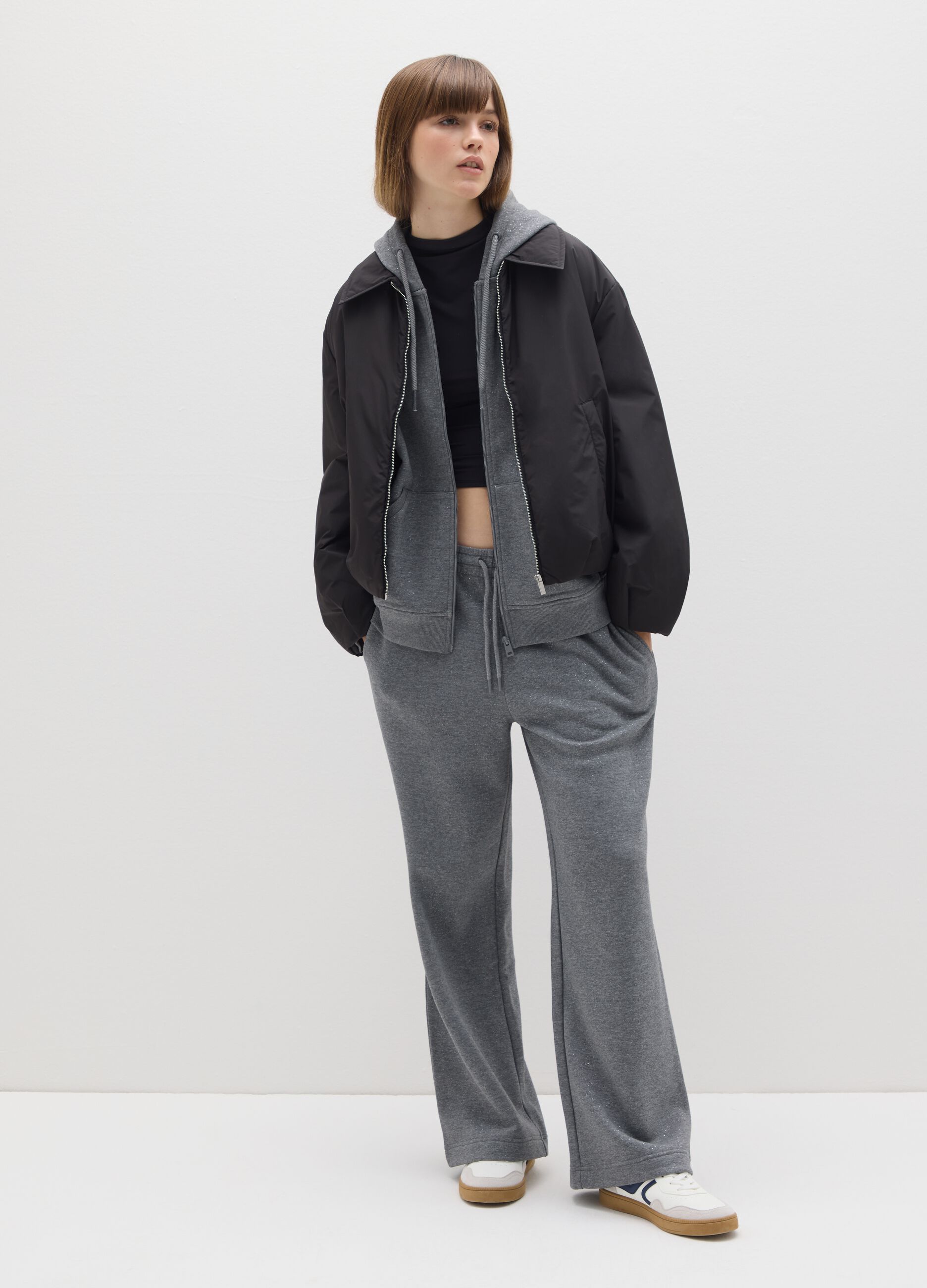 Calças cinza em mistura de algodão e poliéster