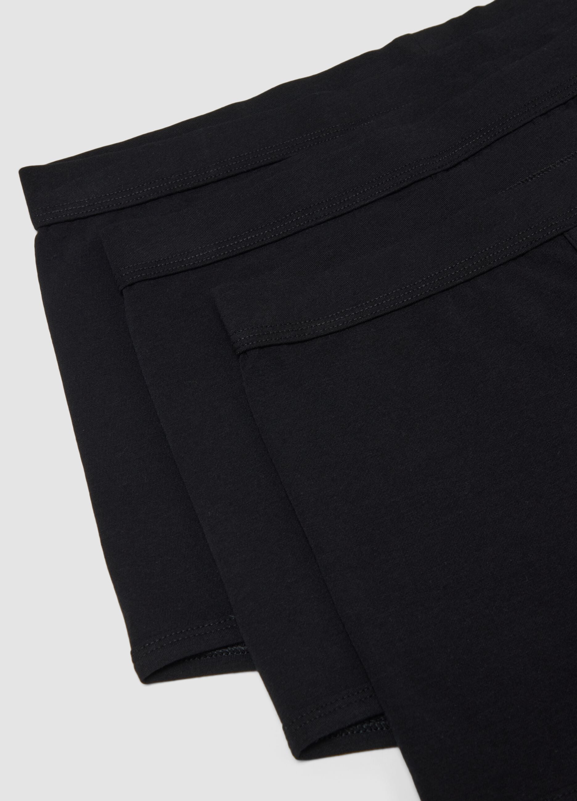 Pack de 3 boxers pretos em algod&atilde;o el&aacute;stico, corte regular