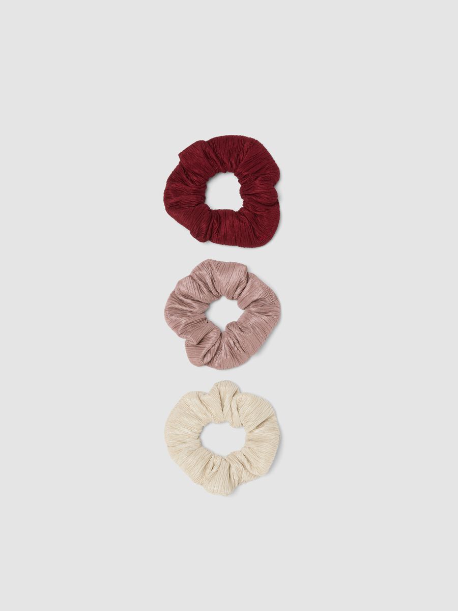 Tripack de scrunchies multicoloridos_0