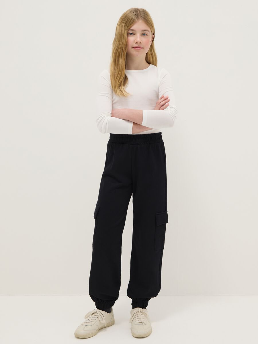 Girls' regular fit black cotton jogger trousers_0