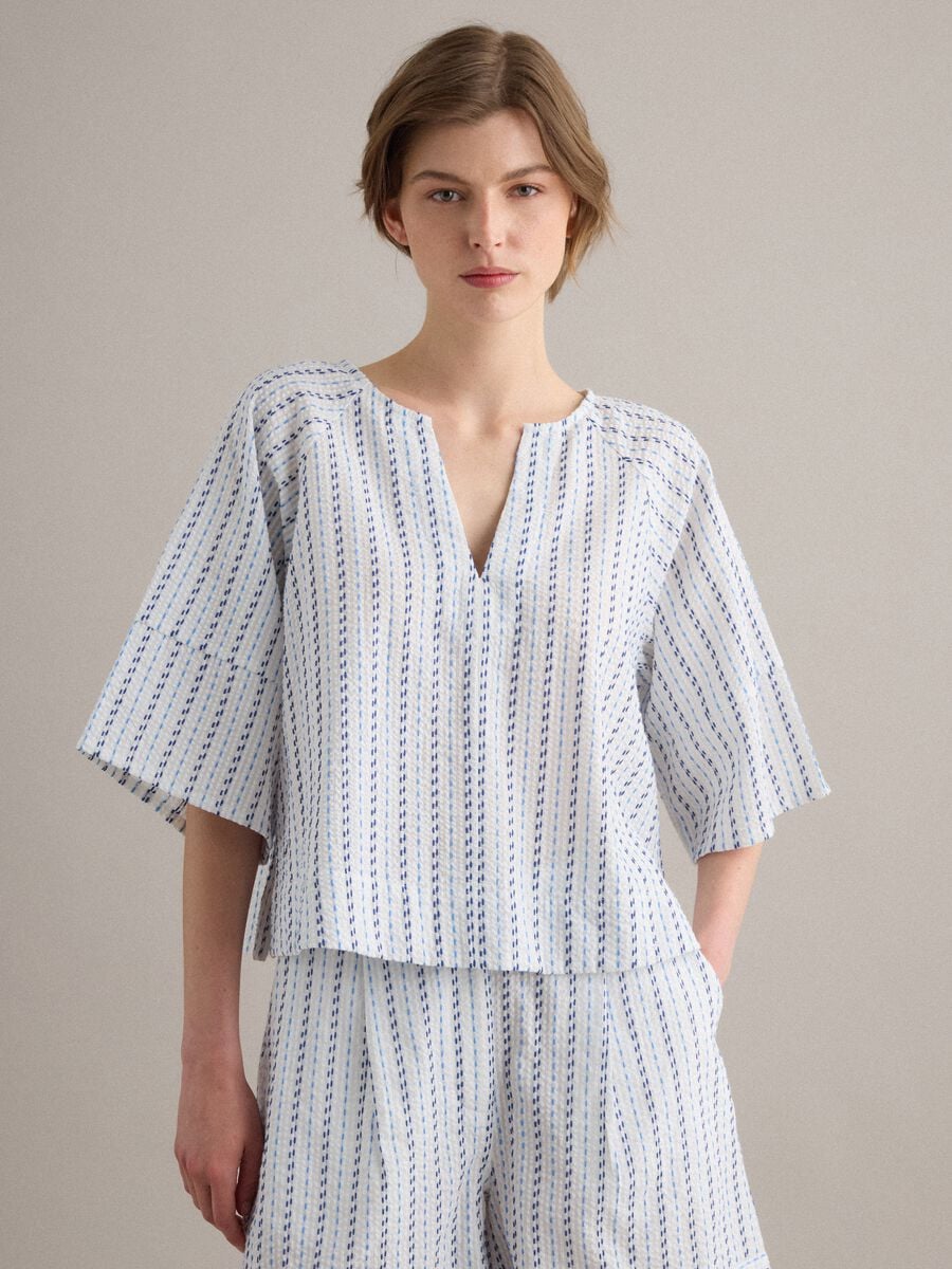 Weisse Hemdbluse aus reiner Baumwolle mit Streifen_1