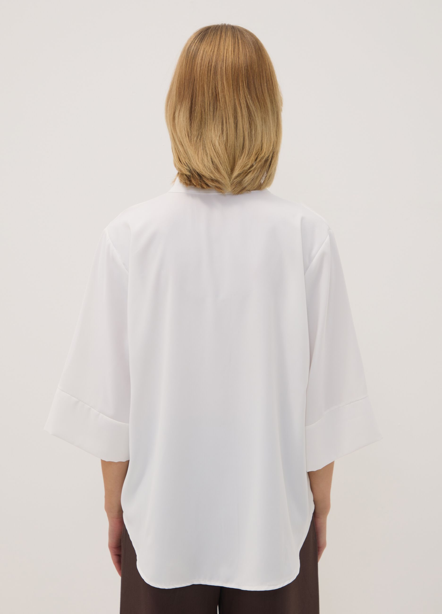 White regular-fit blouse with wide sleeves and mandarin collar