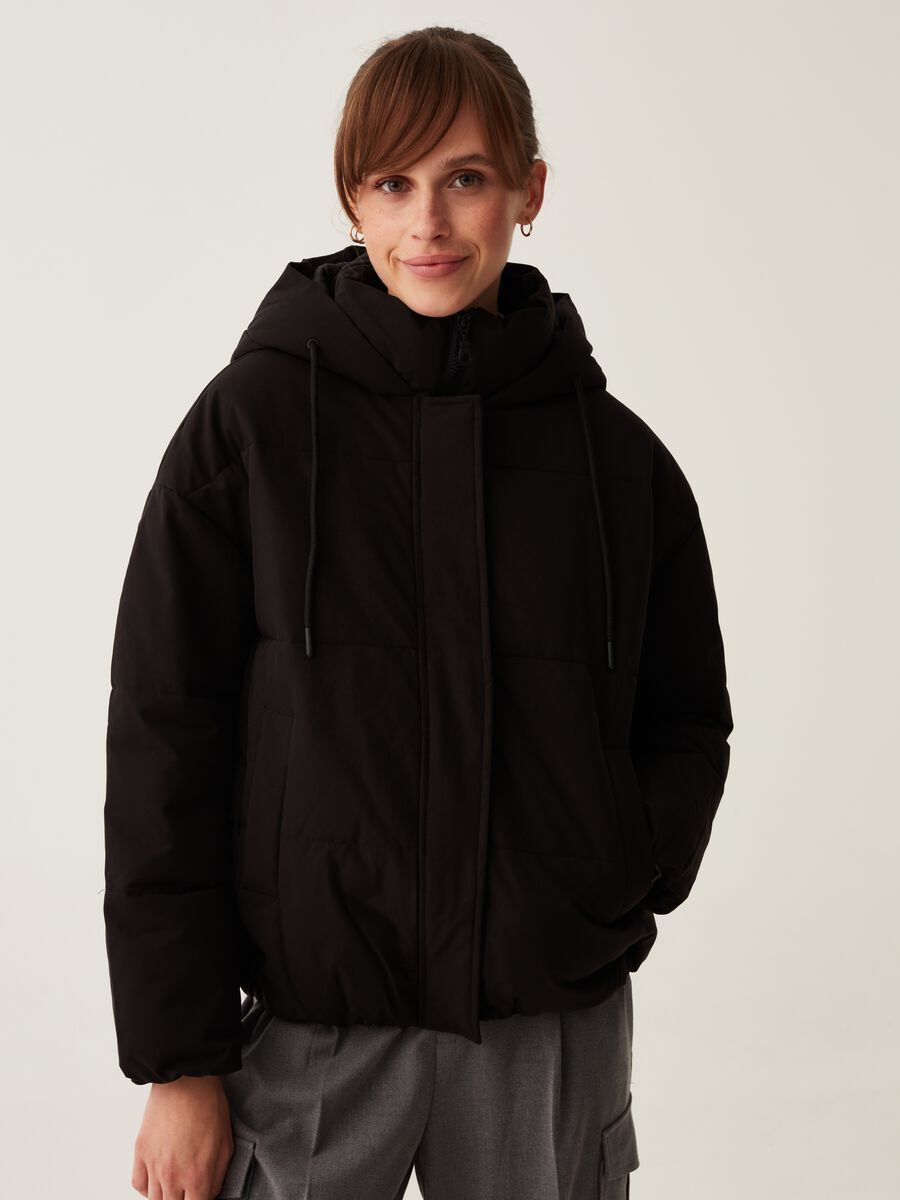 Short quilted jacket with hood_1