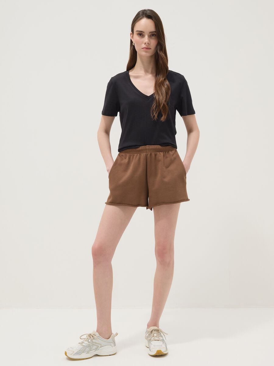 Brown cotton-blend shorts with elasticated waistband_0
