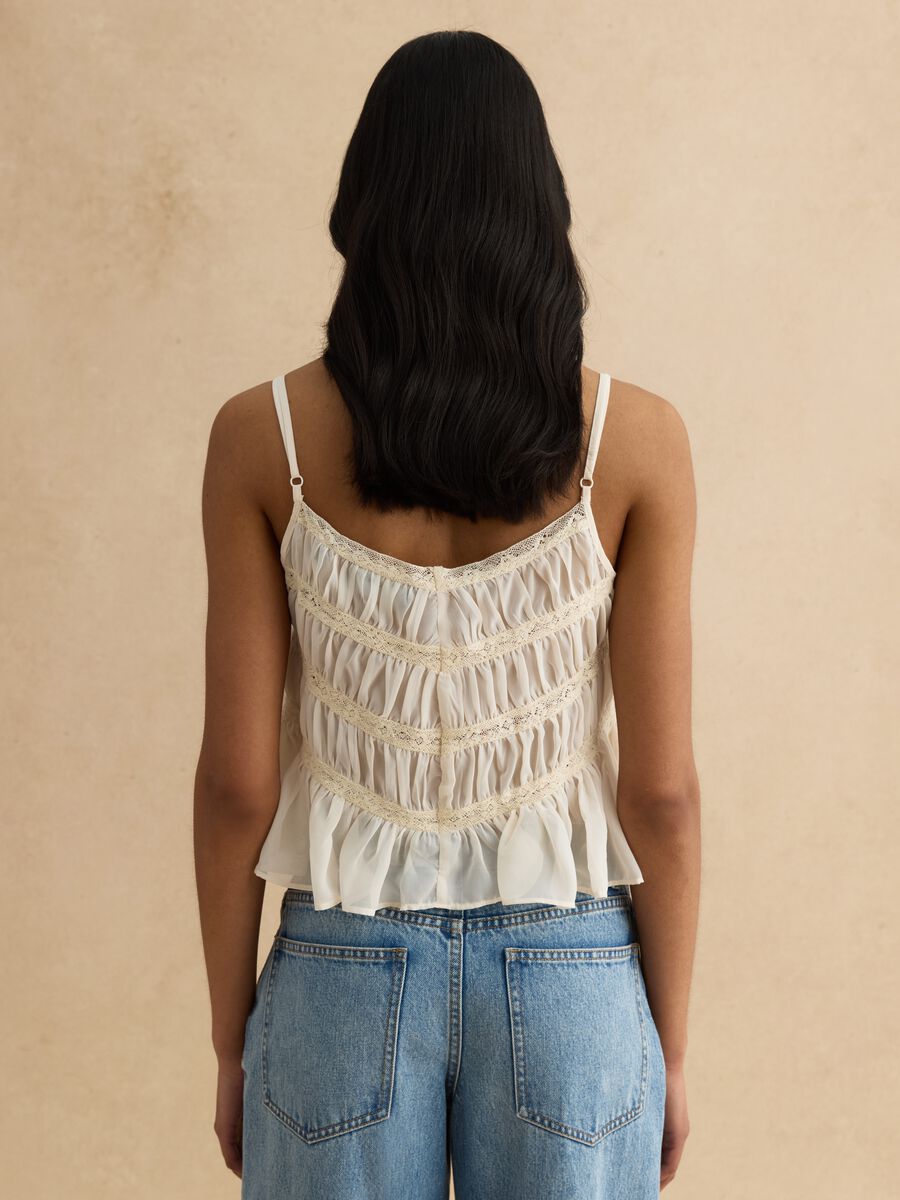 &Mu;&pi;&epsilon;&zeta; &tau;&omicron;&pi; &chi;&omega;&rho;ί&sigmaf; &kappa;&omicron;&upsilon;&mu;&pi;&iota;ά_4