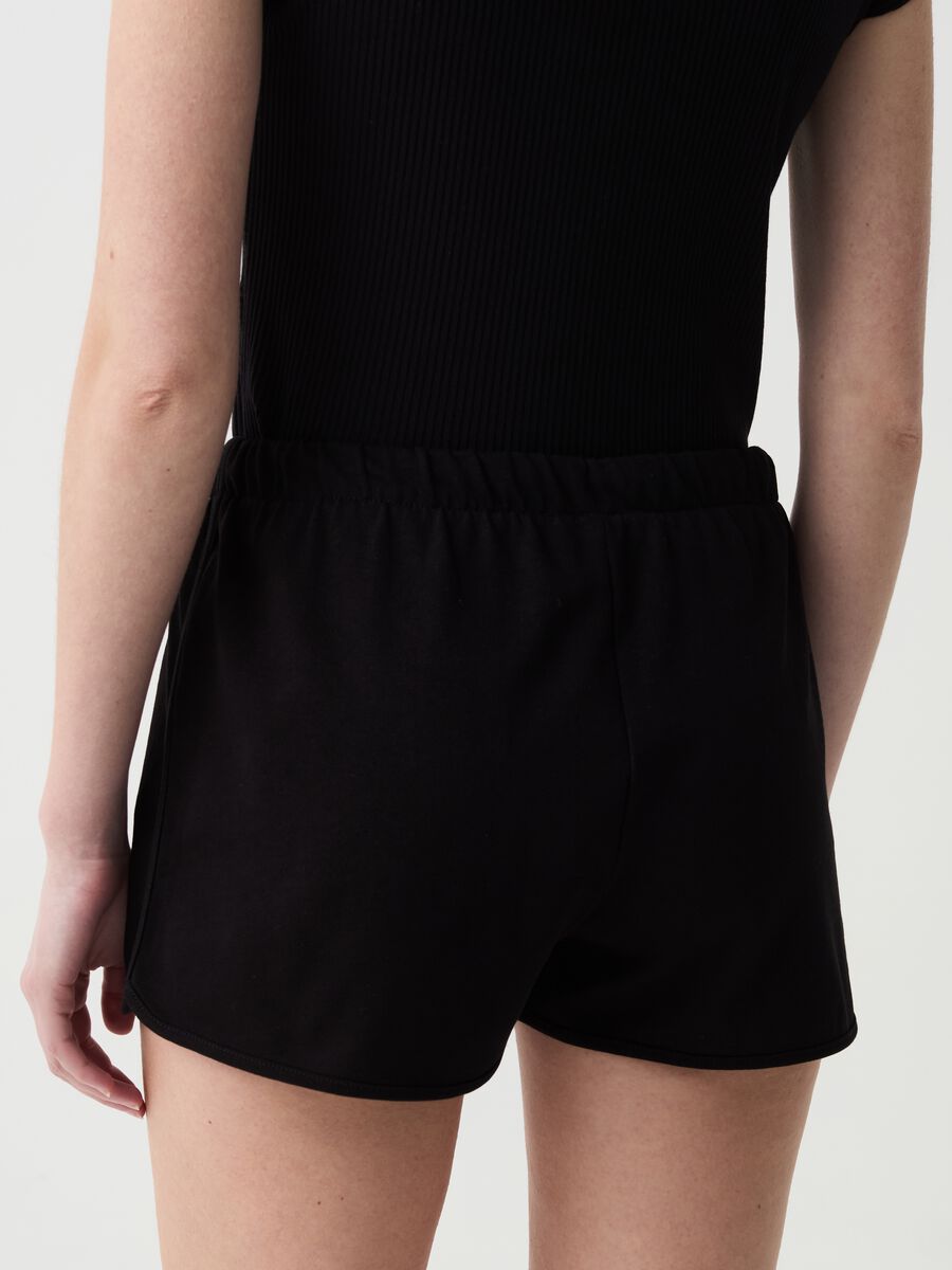 Essential shorts in cotton with drawstring_2