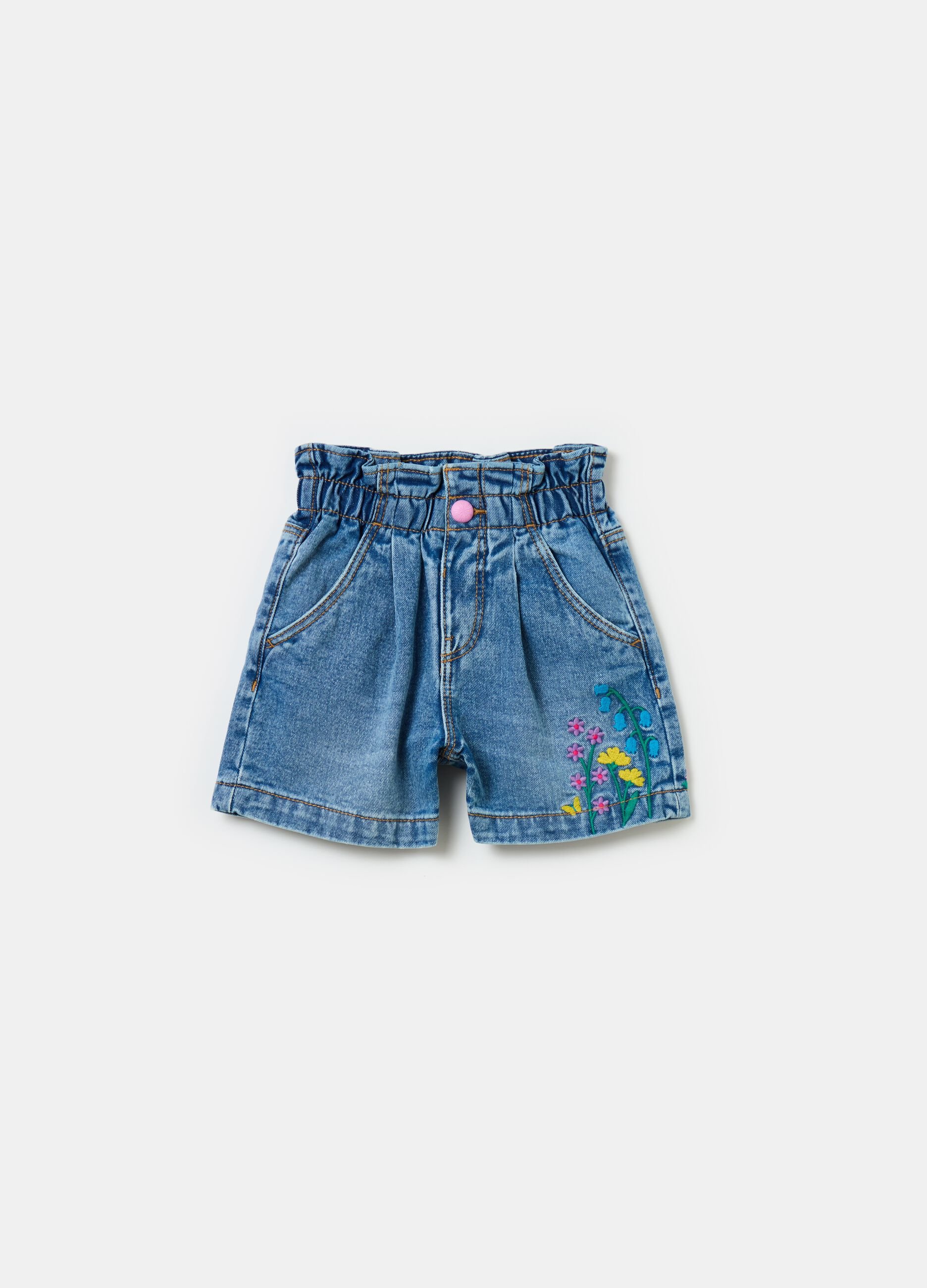 Paper bag shorts in denim with embroidery
