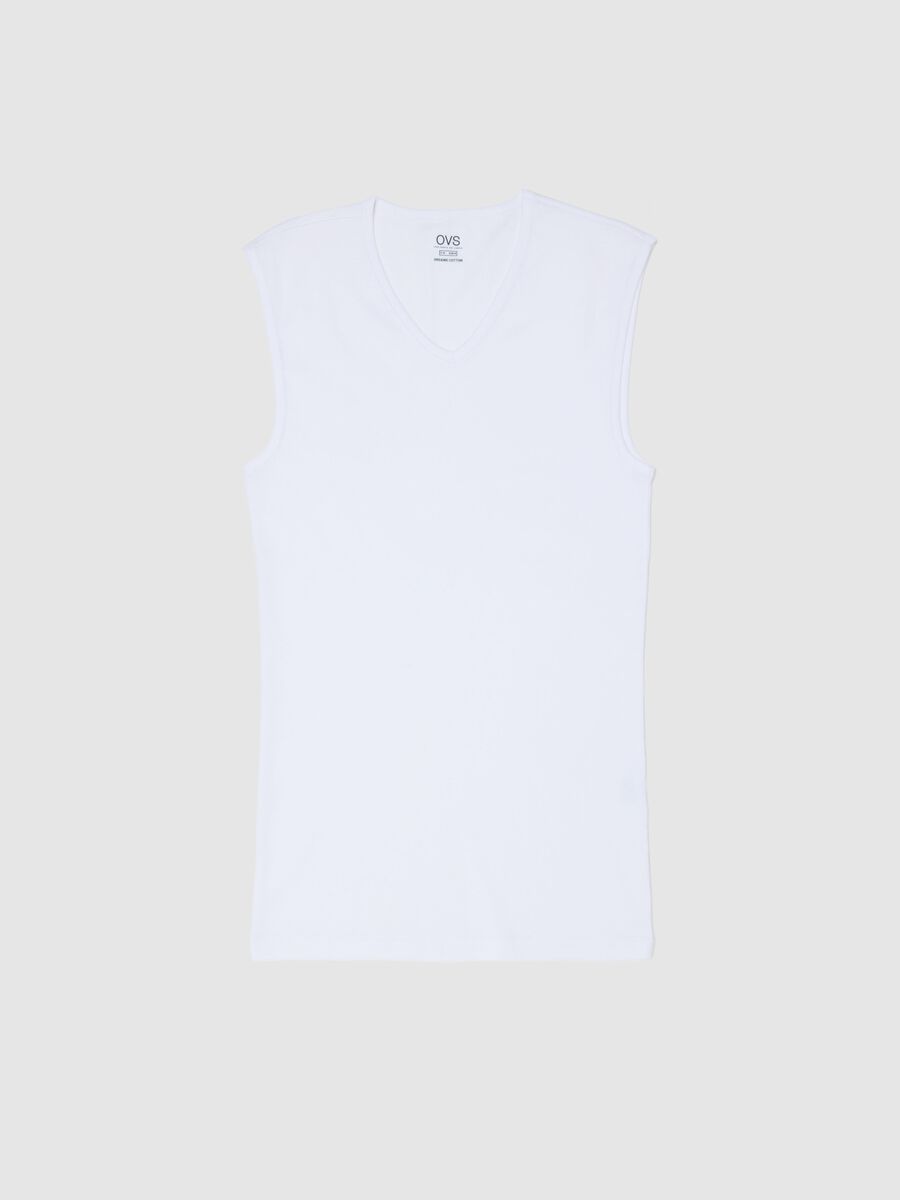 White pure cotton regular fit vest with wide straps_0