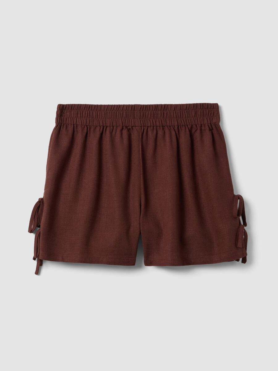 Brown viscose-linen blend shorts with elasticated waist, regular fit_4