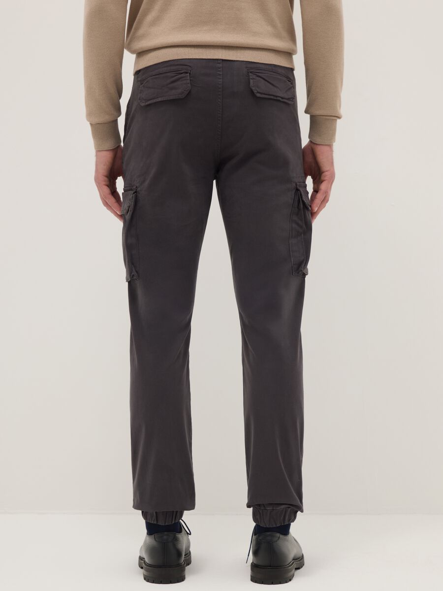 Grey slim fit stretch cotton cargo trousers_2