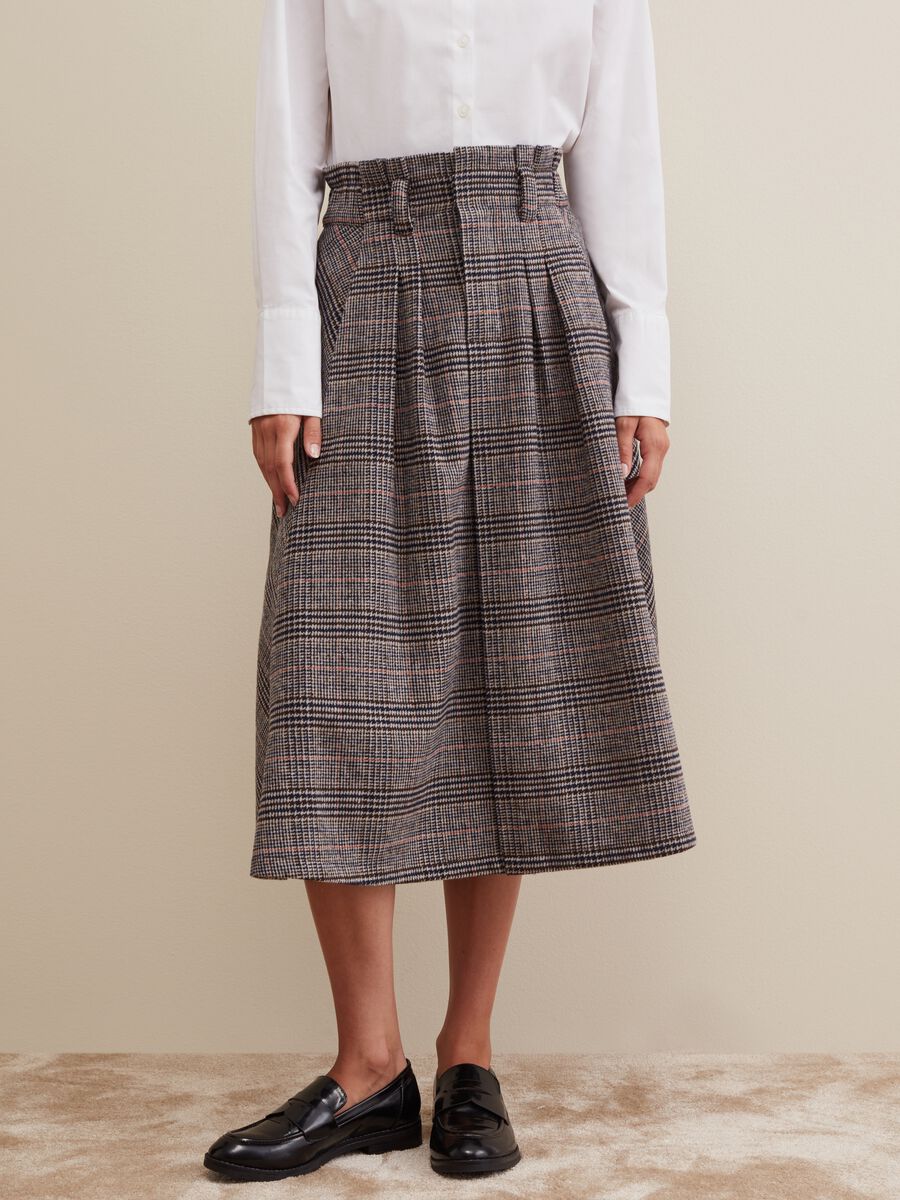 Midi skirt in Prince of Wales check with darts_1