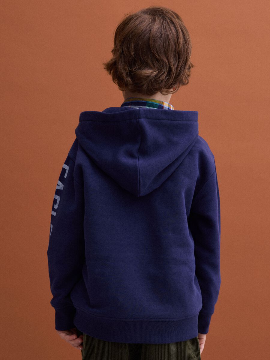 Navyblauer Hoodie mit Rundhalsausschnitt aus Baumwollmischung_2