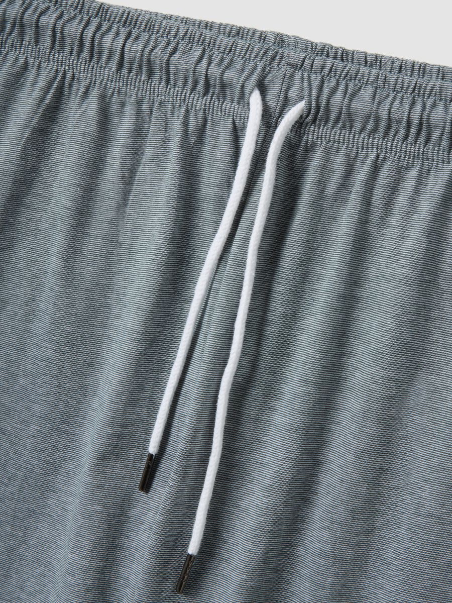 Kurzer Pyjama aus mehrfarbigem Bio-Baumwolle im Regular Fit_1