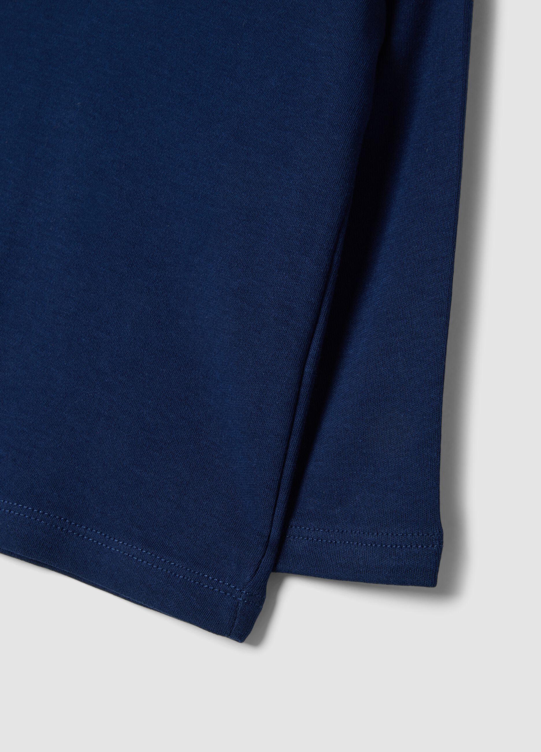 T-shirt azul-marinho em algod&atilde;o org&acirc;nico com gola redonda